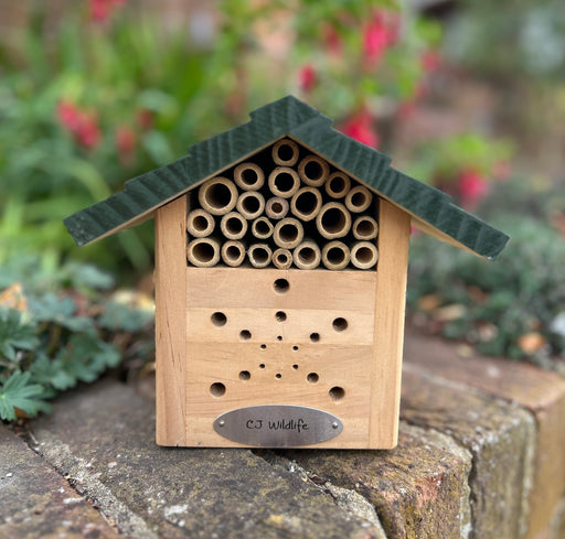 CJ Wildlife Alpine Solitary Bee Hotel