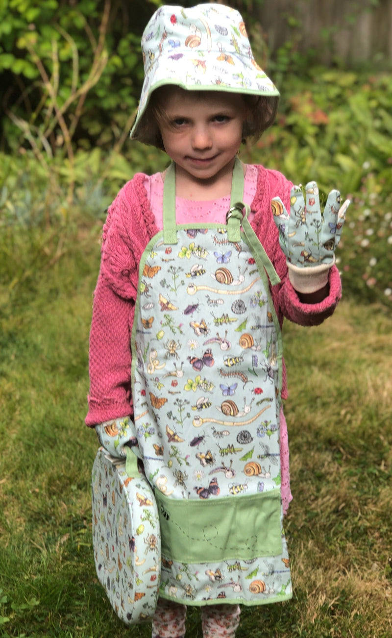 Gardening for Kids Little Nature Explorers Children's Green Garden Apron, Gloves, Sunhat and Kneeler Gift Set